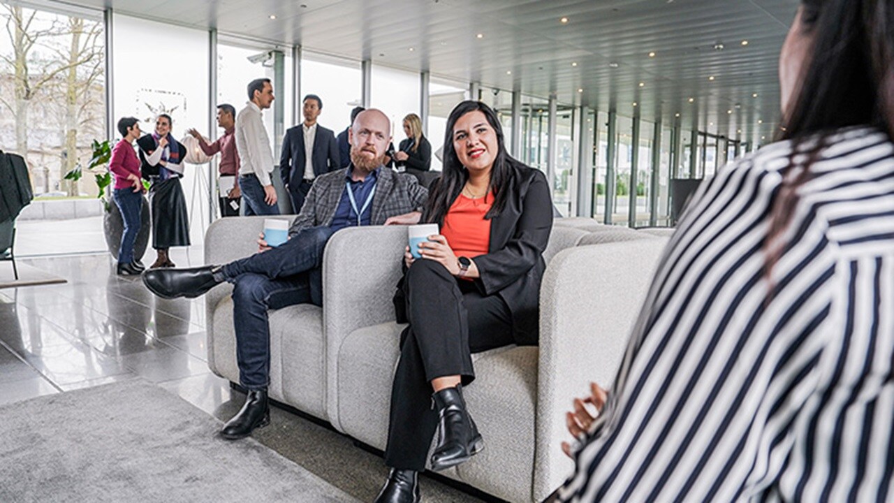 People office lounge