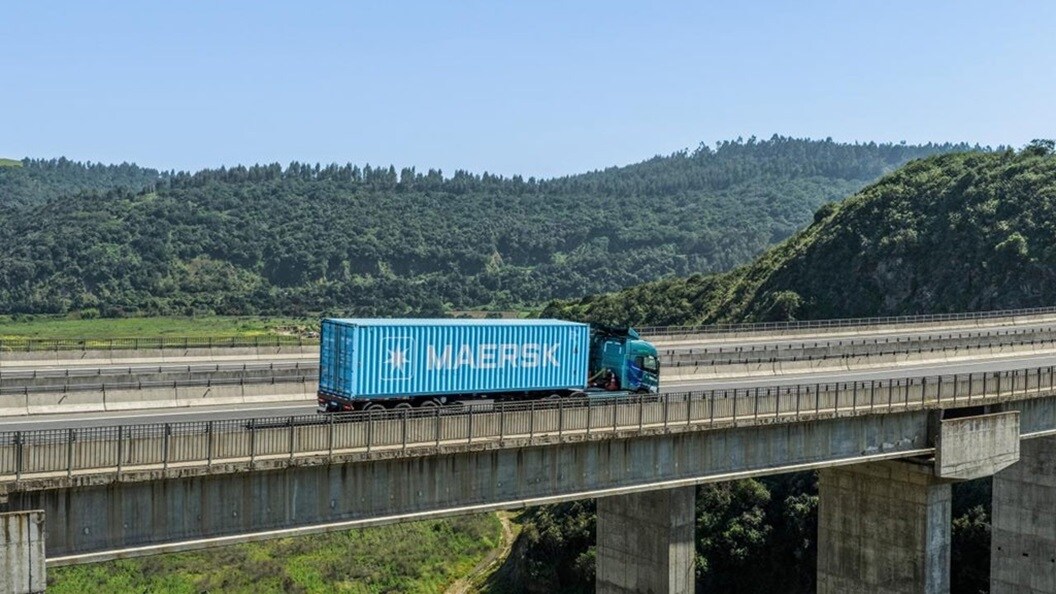 Maersk Container on Bridge