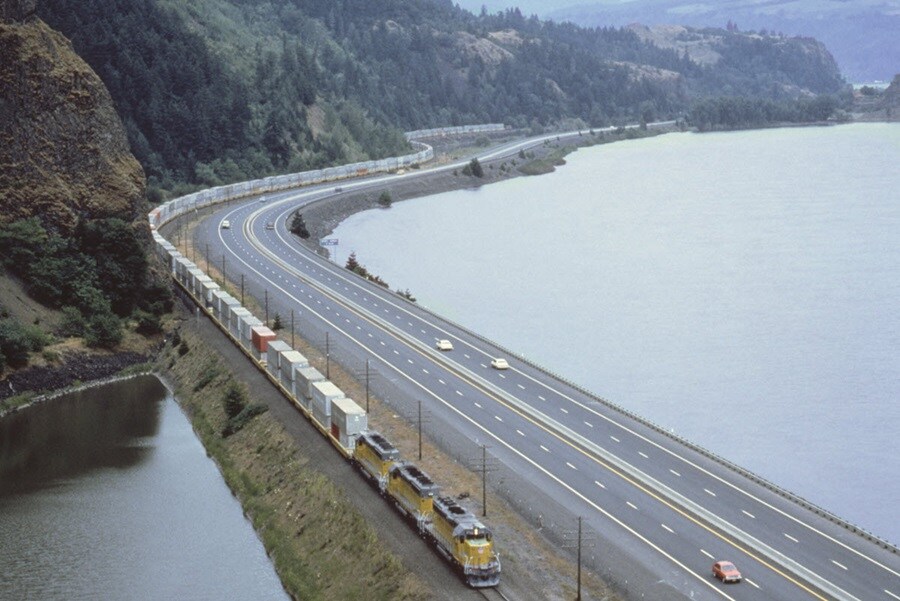 container transport