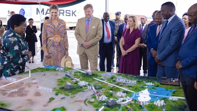 Dutch Royal couple attended the trial shipment 