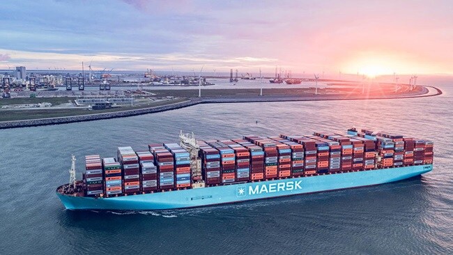 Maersk ship arriving apm terminal