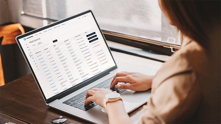 在海运订舱前预订马士基海关服务