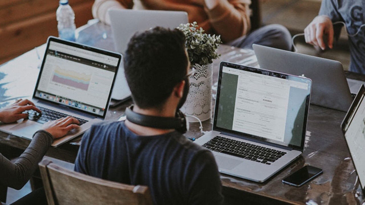 个人计算机、笔记本电脑、打印机